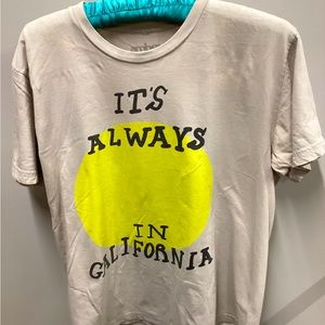 Ambsn “it’s always sunny in California” t-shirt